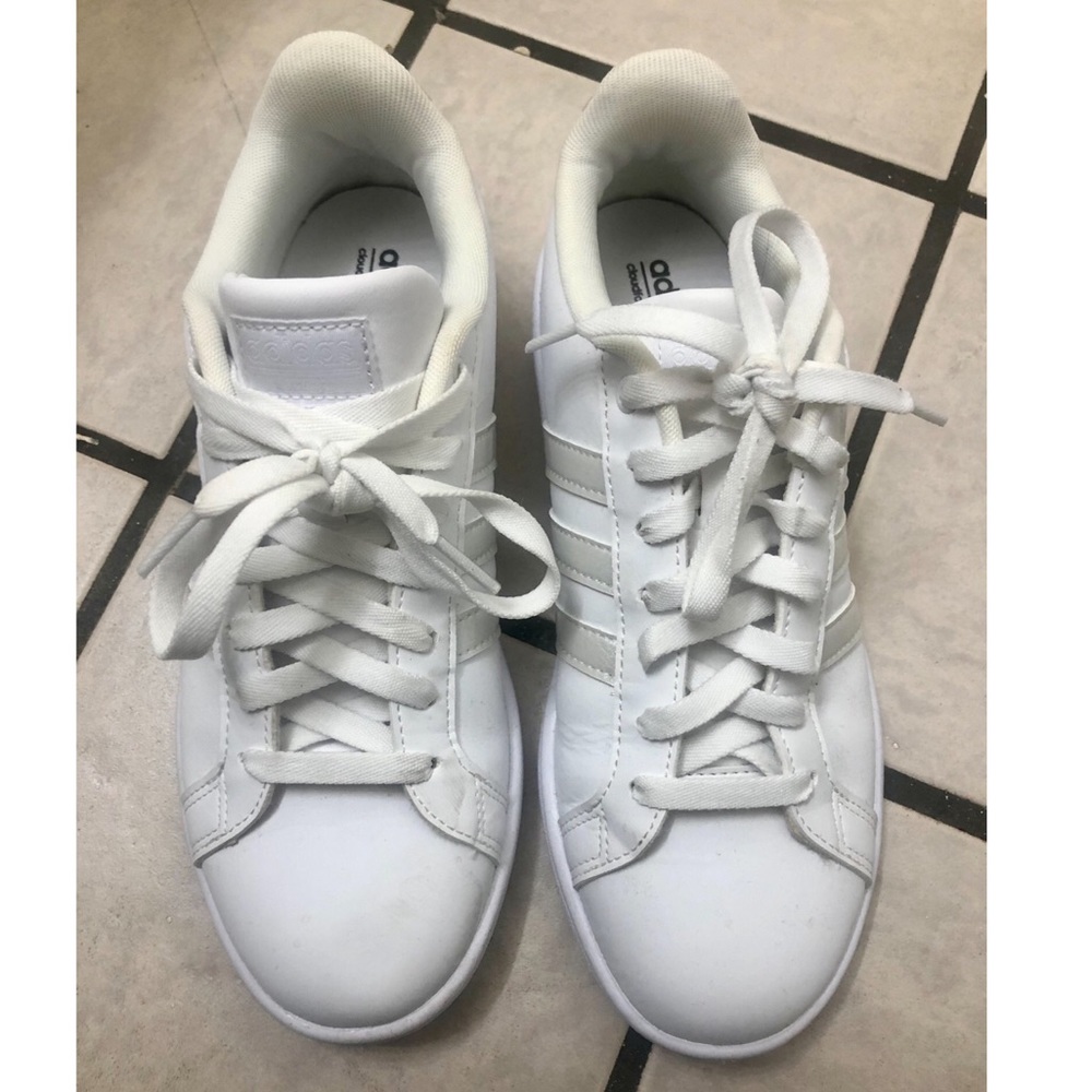 White Adidas NEO Women's Cloudfoam Sneaker
